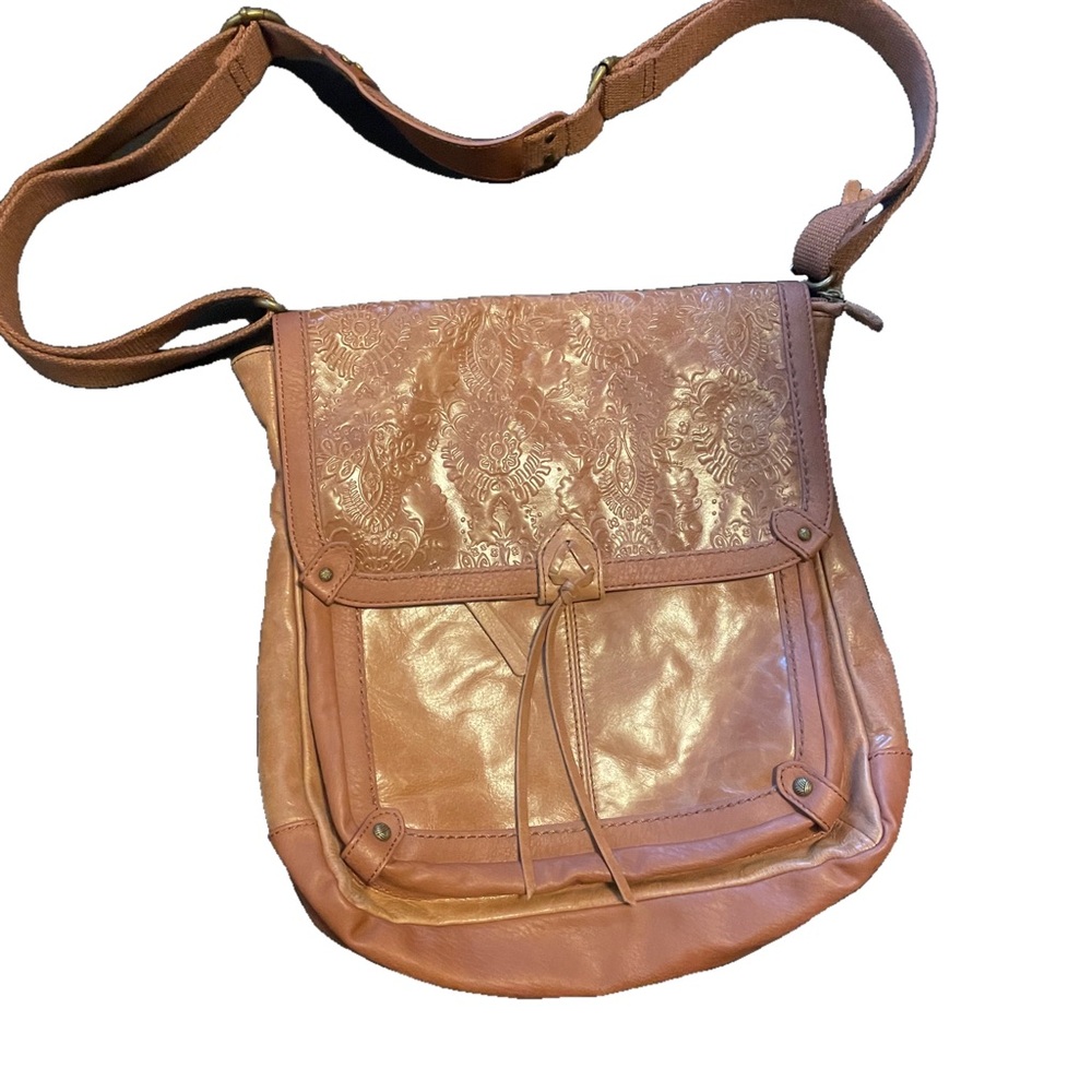 The Sam convertible backpack/crossbody